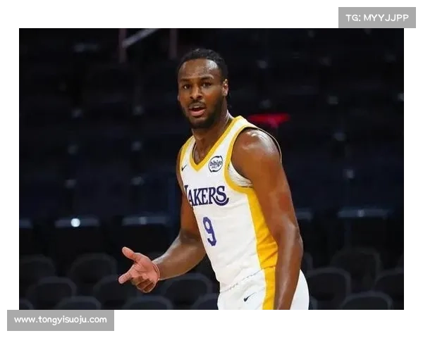 追梦比赛中疑似碰撞布朗尼下腹引热议美媒呼吁加强防守动作规范